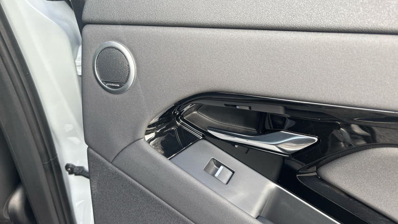 Land Rover Range Rover Evoque 2.0 D200 Dynamic SE 5dr Auto Diesel Hatchback